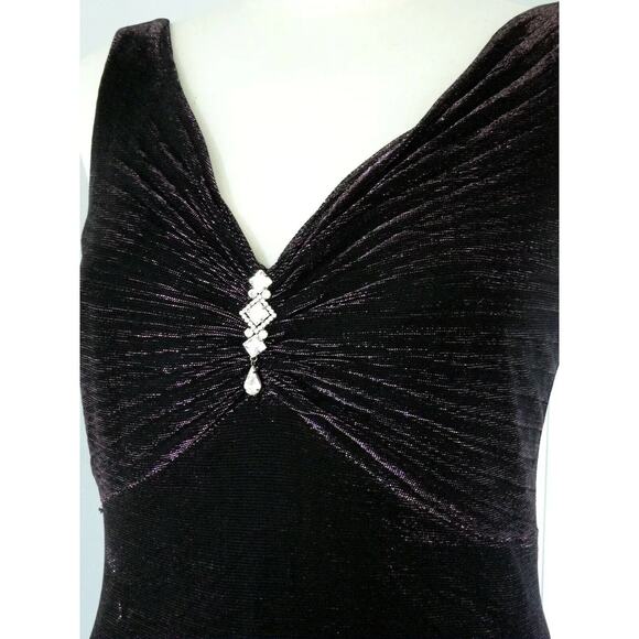 ONYX NITE Iridescent Dark Black Blue Sleeveless Embellished Formal DRESS size 12 - Picture 1 of 14